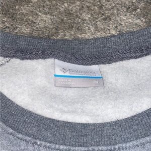 Columbia pullover